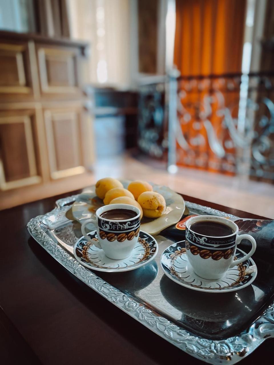 Royal Renaissance Hotel Jerevan Eksteriør bilde